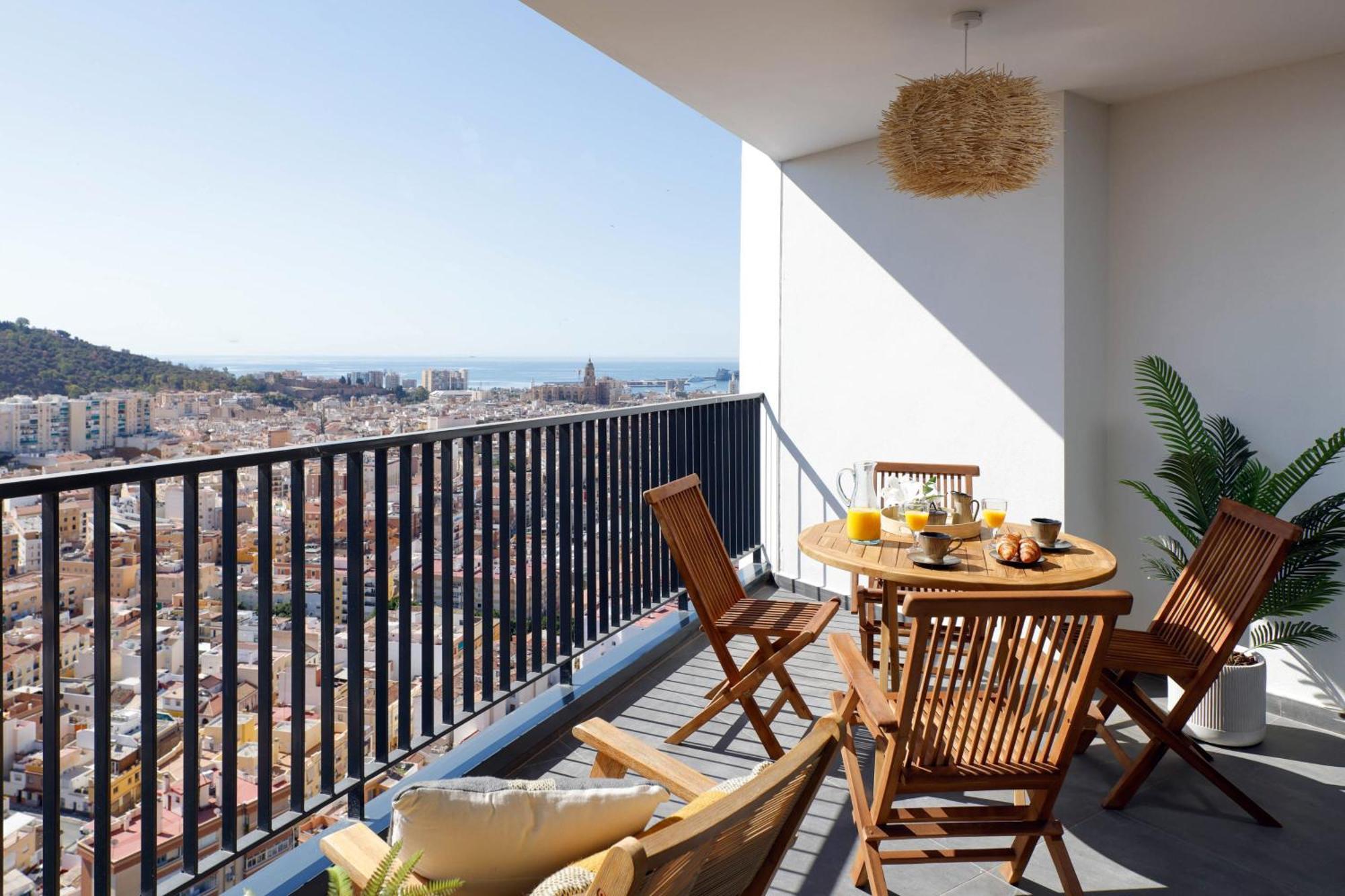 Urban Sky Serviced Apartments By P&O 26H Malaga Exterior photo